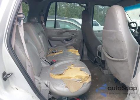 2001 Ford Expedition Xlt z USA, uszkodzony, nr VIN 1FMRU15W81LA88712